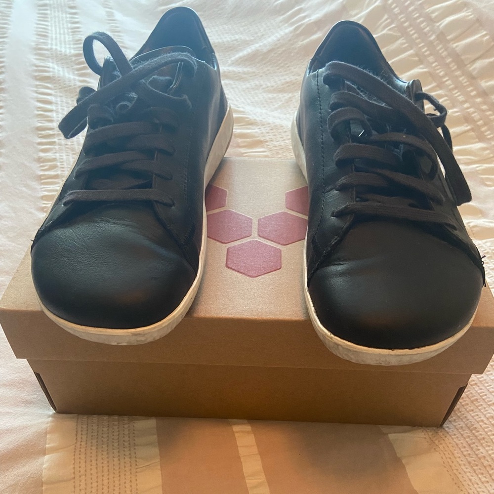 Womens vivobarefoot Geo Court size 38